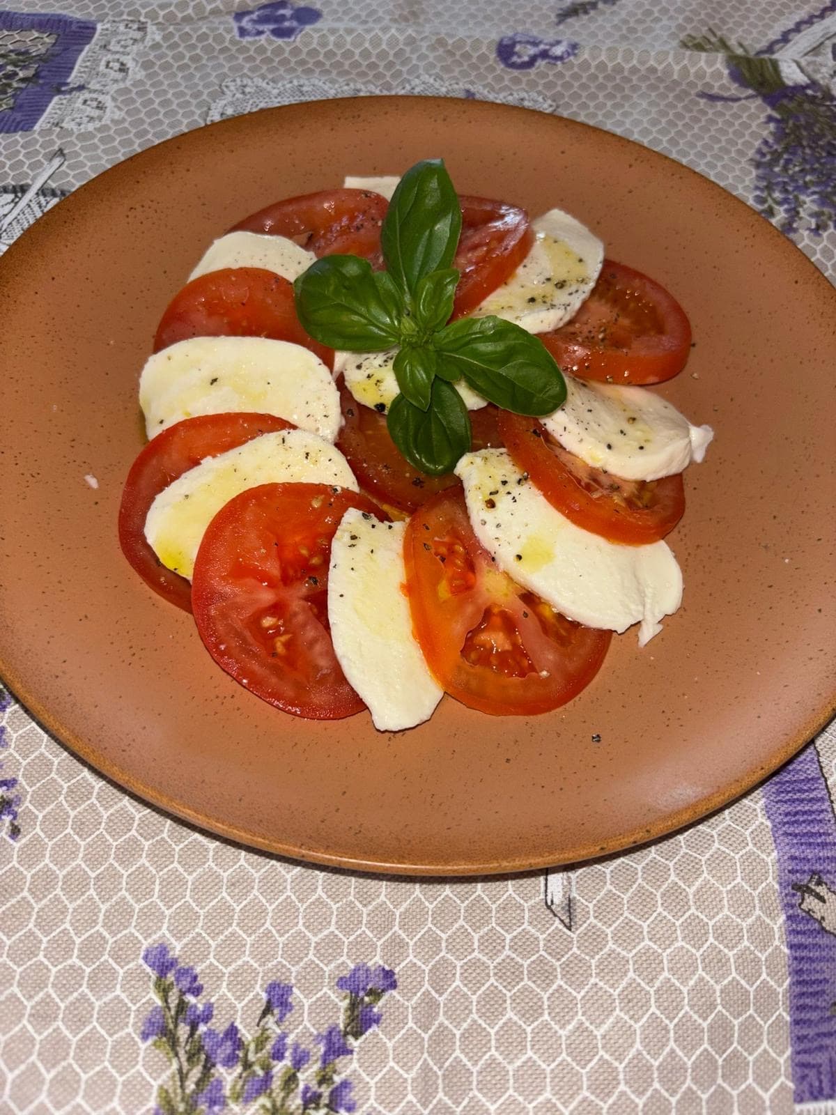 Caprese salata